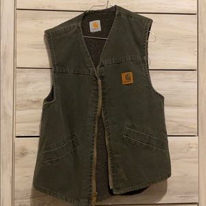 Women’s carharrt vest